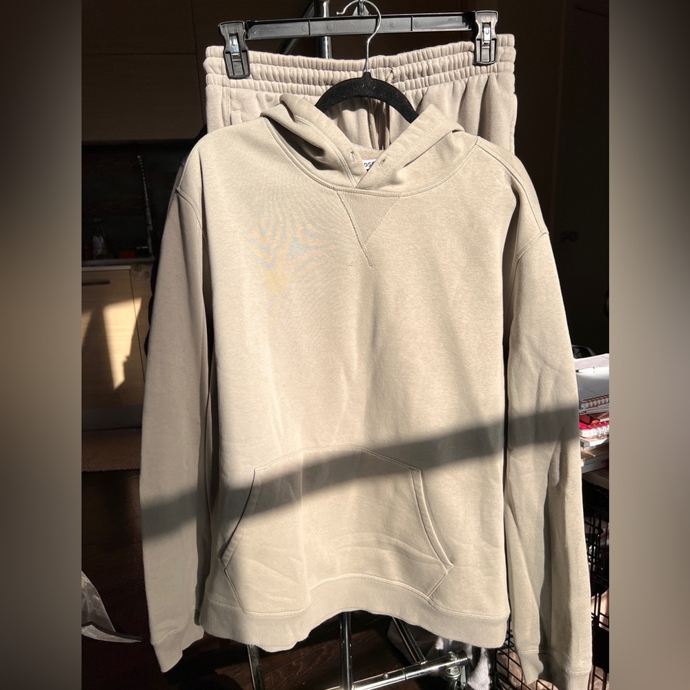 Men’s DSG top (2XL) bottoms (L) 2 pieces